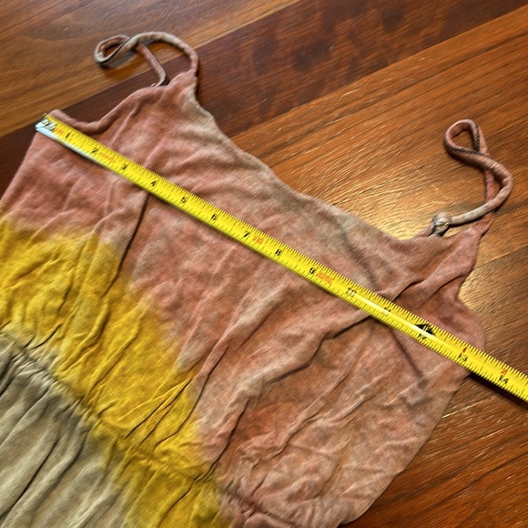 Lily Rose maxi tie dye dress - spaghetti straps - sleeveless - beach - size M - Picture 9 of 12